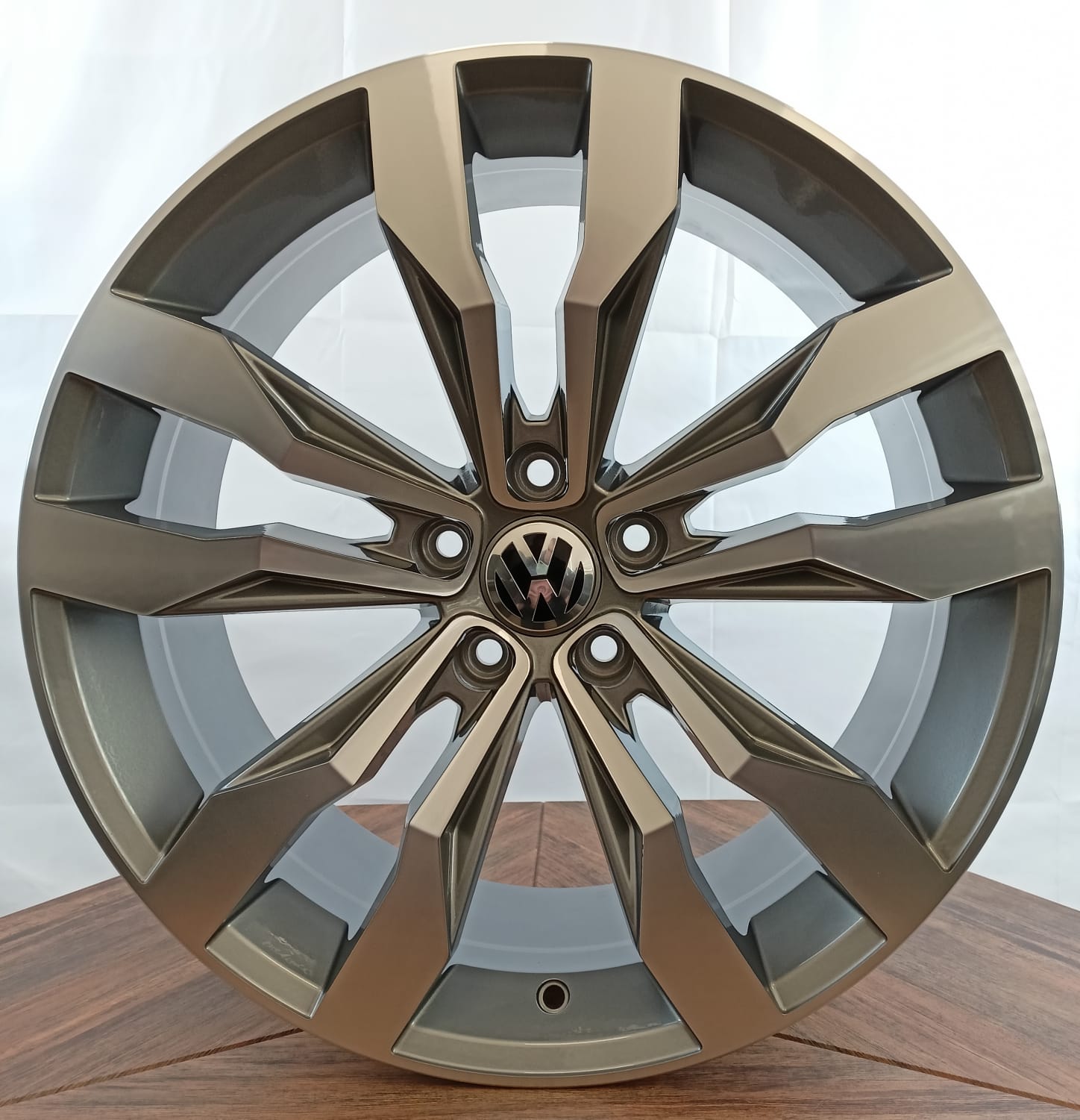 Anzoo Forged 1920
