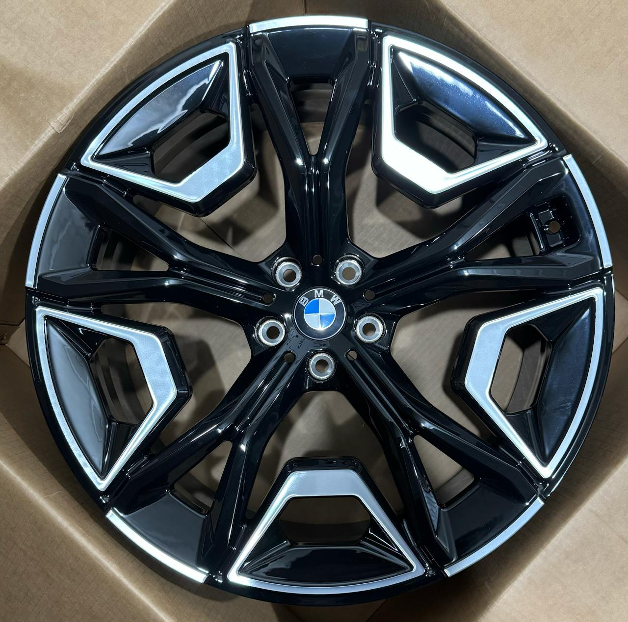 Forged 2462