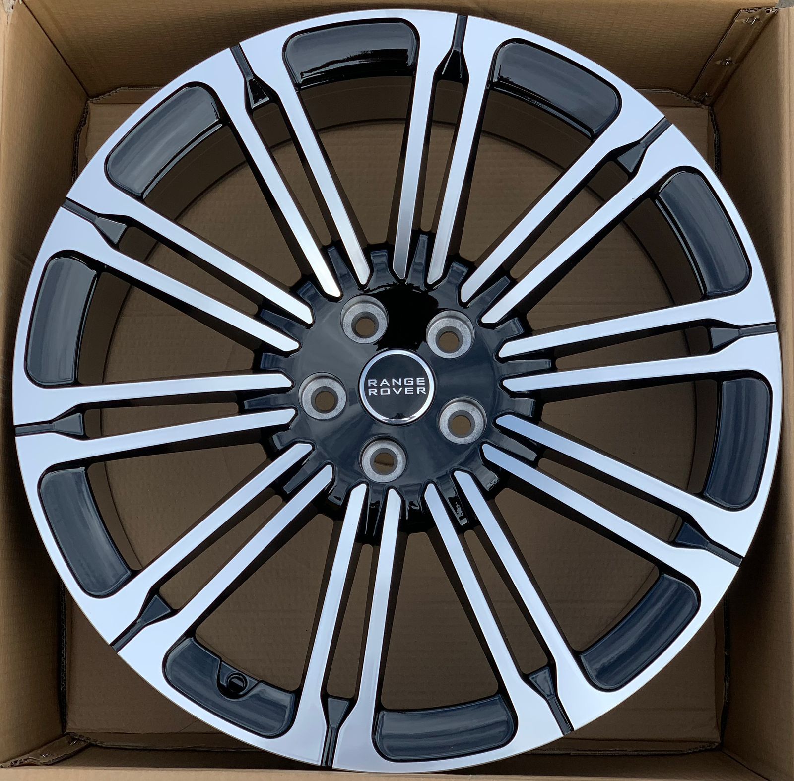 LE YLY23(700)