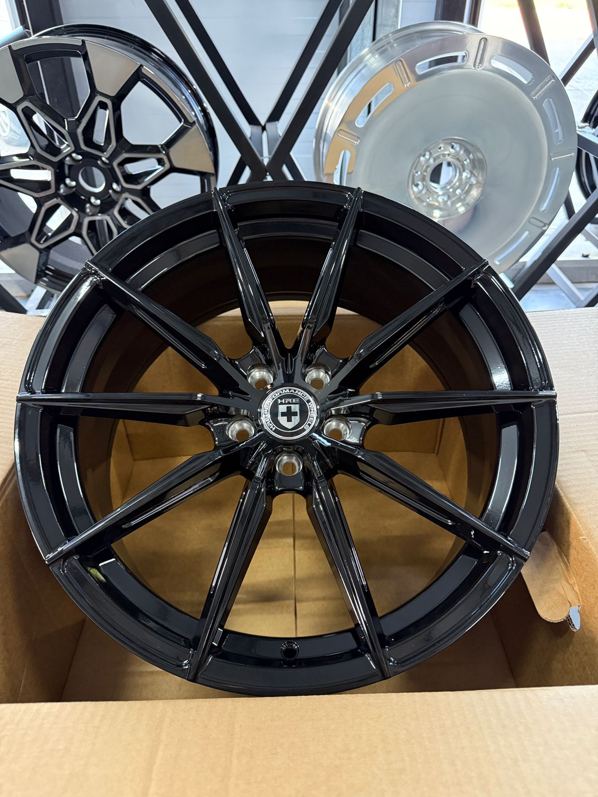 FF XL6004