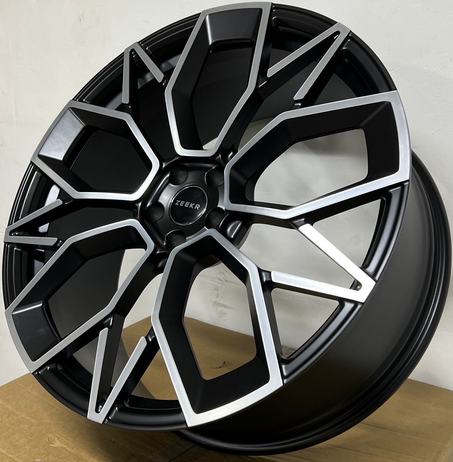 Forged PL2715