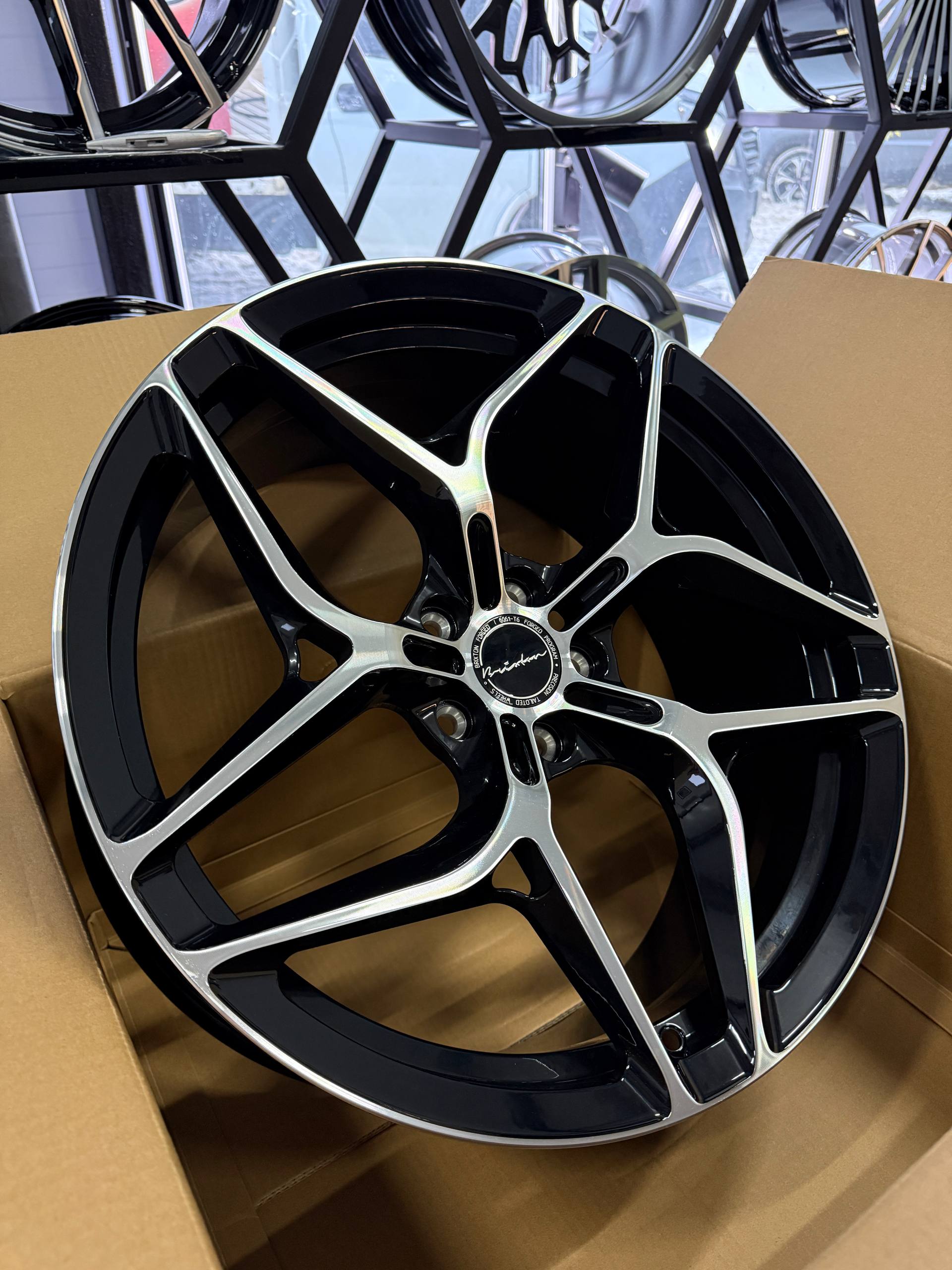 SST FORGED 2085