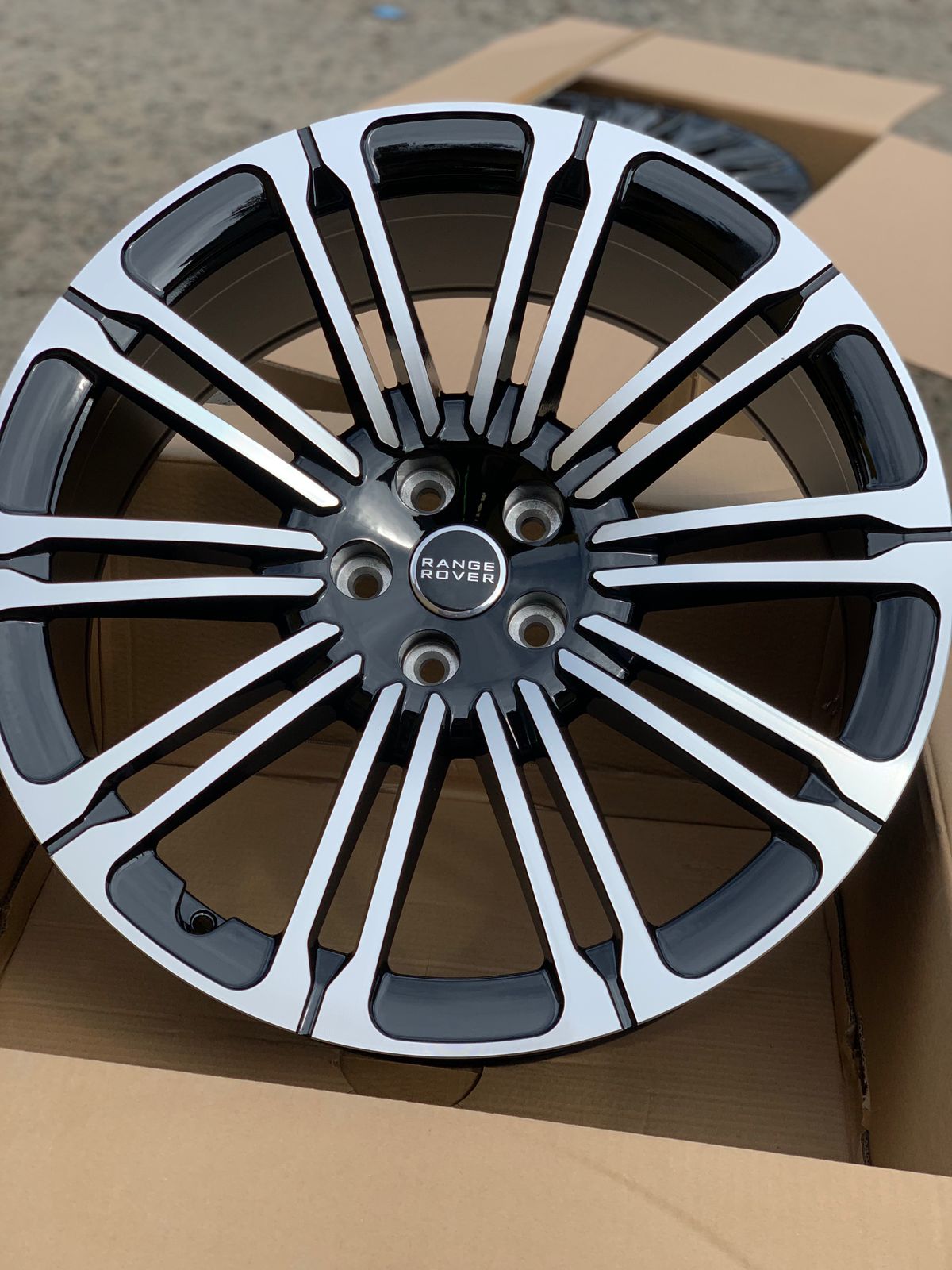 LE YLY23(700)