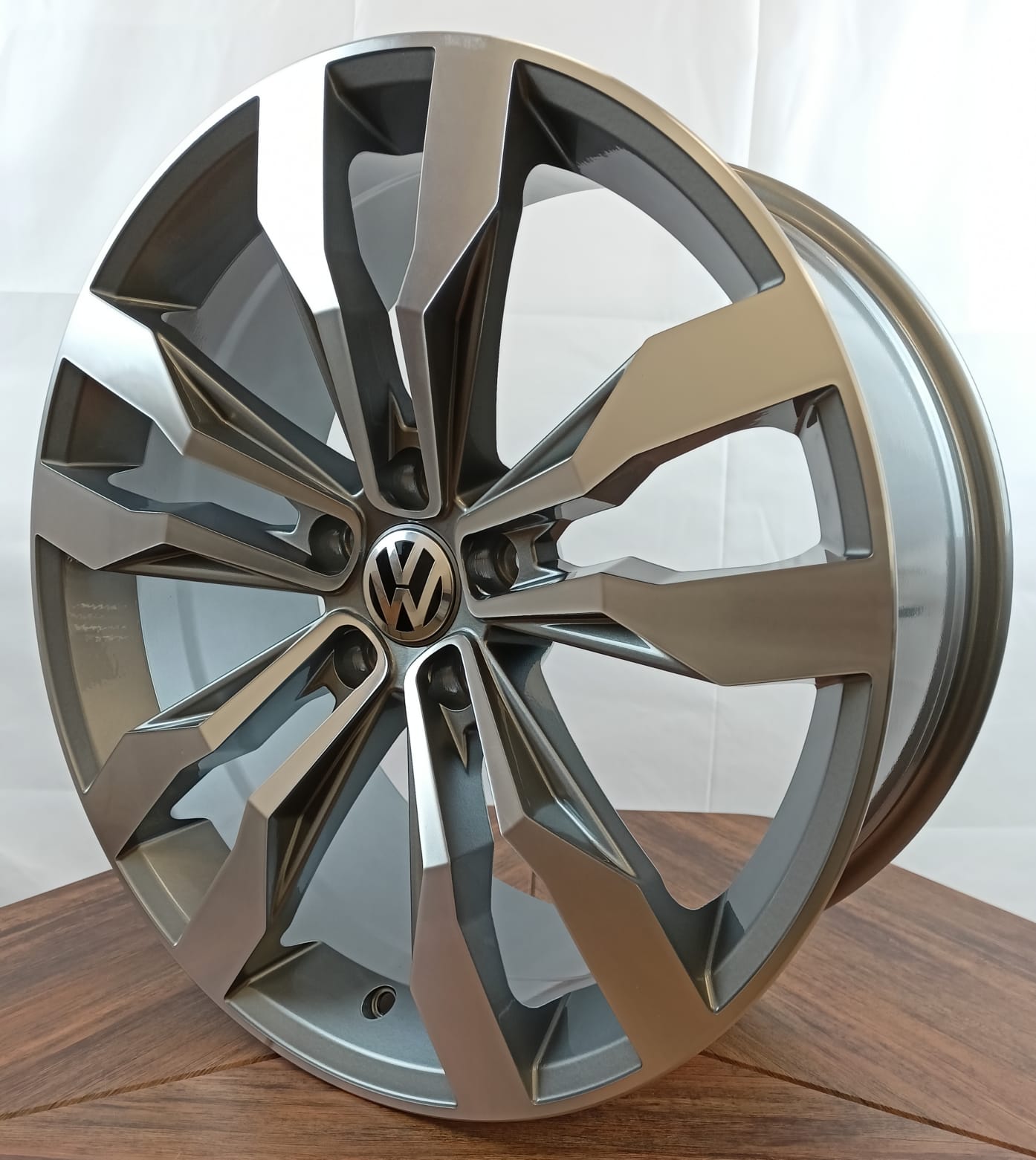 Anzoo Forged 1920