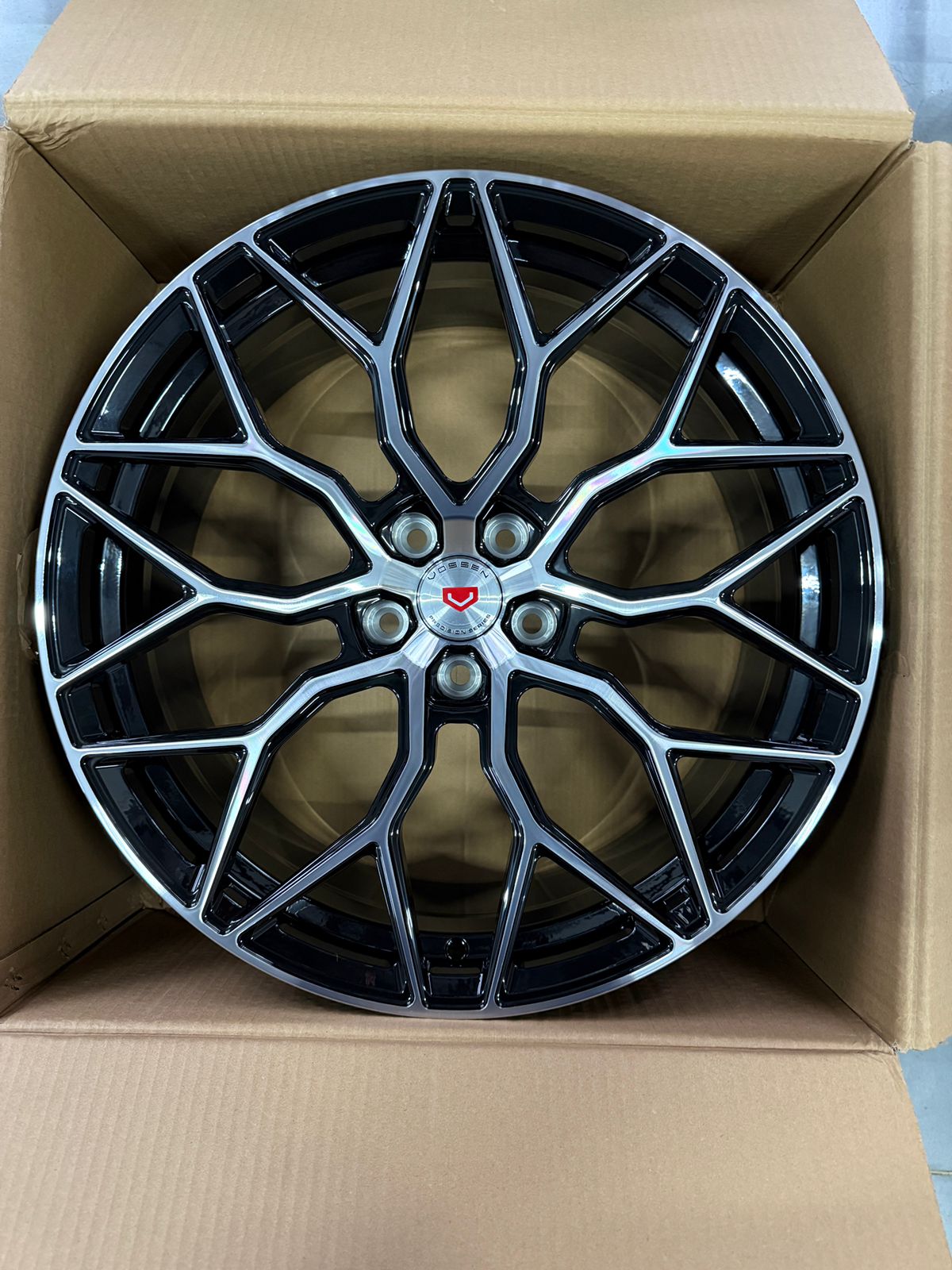 FF F1322