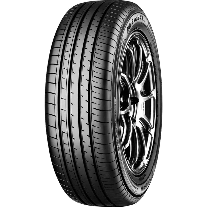 Yokohama BluEarth-XT AE61 215/60 R17, внешний вид протектора