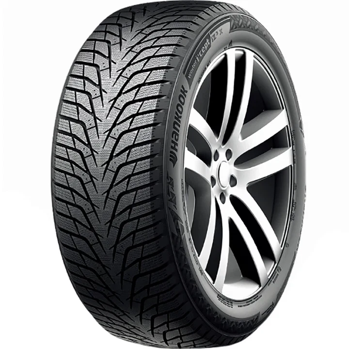 Hankook Winter i*cept IZ3 X W636A 225/60 R18, внешний вид протектора